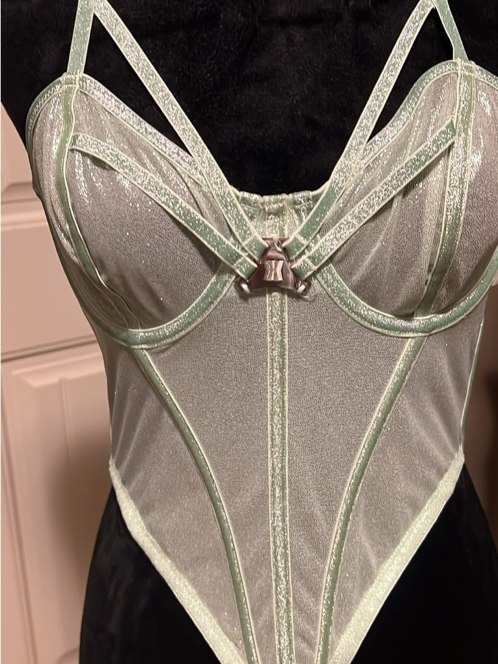 Savage X Fenty Shimmery Mint Sculpted Underwire Bodysuit
